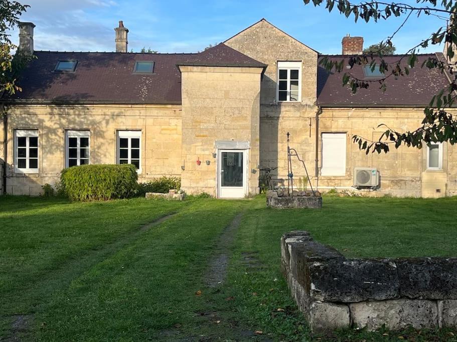Gite Le Presbytere De Blerancourt Экстерьер фото